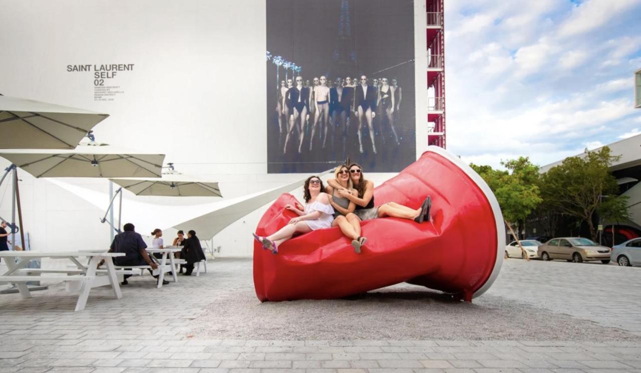 Design District By Midtown, Wynwood, Brickell, 10 Min To The Beach, Free Parking ไมอามี ภายนอก รูปภาพ